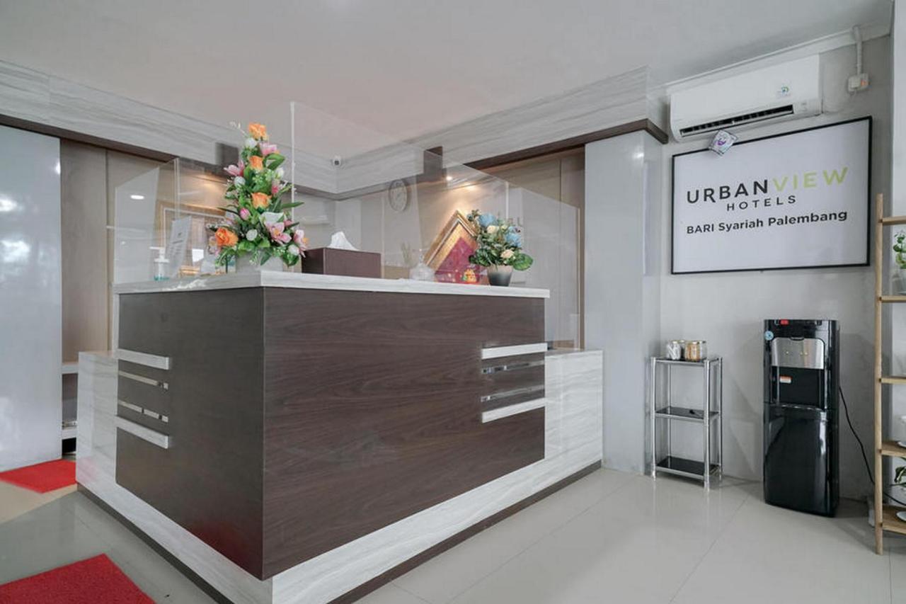 Urbanview Hotel Bari Syariah Palembang By Reddoorz Екстер'єр фото
